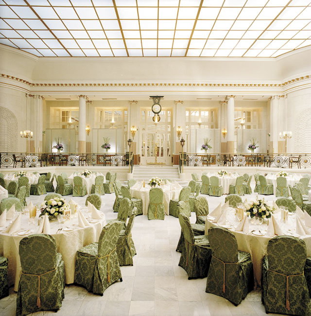 Hilton Waldorf Asian Weddings Venues by Laguna, Asian caterers in London